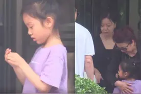 贾乃亮携父母匆匆看望甜馨，依依不舍终别离，奶奶感伤拥抱孙女图片