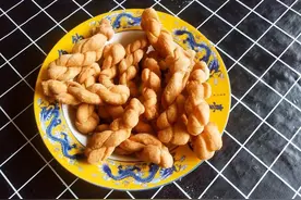 正月十六“走百病”，“吃1美食做2事”，寓意没病没灾人平安图片