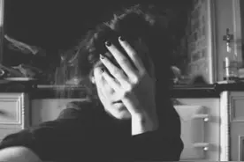 一个人爱不爱你，真的可以感觉到图片