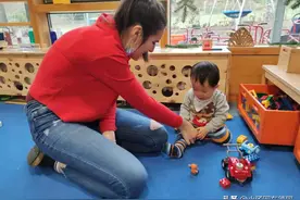 0-3岁在德国幼儿园玩什么？没有声光电，但有老师自制的小教具图片