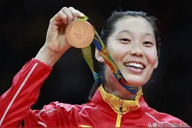 女排队长朱婷的男朋友是谁？在球队里有一个合适的，他们两个能成图片