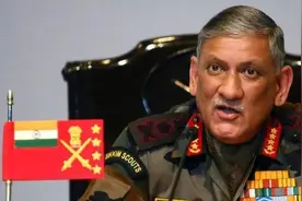 印军最高将领叫嚣，中国是印度头号敌人，若有必要会毫不犹豫动武图片