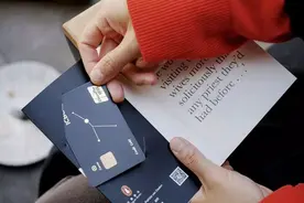 如果银行卡里突然转进来很多钱，银行会进行严格审查吗？视频封面