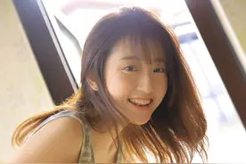 美图欣赏，漂亮的大眼睛女孩图片