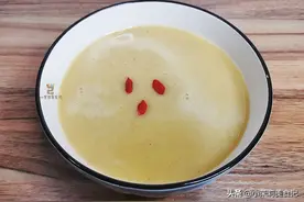 钟南山建议多吃杂粮，早餐我用4种杂粮做米糊，香浓好喝又暖胃图片