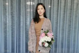 女人过了35岁，个子又不高，分析37岁熊乃瑾的穿搭之道，高级耐看图片