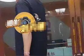 尹正新恋情疑似曝光！与陈都灵同住酒店回小区，和蒋梦婕关系成谜图片