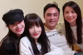 《唐宫美人天下》主演聚首，张庭李小璐同框比美，明道发际线偏高图片