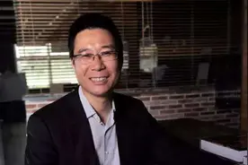 温州老板8000元起家，靠山寨肯德基狂赚23亿！如今早已上市图片