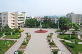 全国二本大学排名(文科)及分数线图片