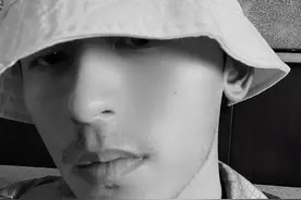 张哲瀚被封杀，殃及两任老板，一个剧未播，一个杂志可能被撤销图片