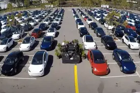 马斯克终于开了电池发布会，大家都说他PPT做的好图片