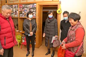 【暖心】南大二附院工会开展节前走访慰问活动图片