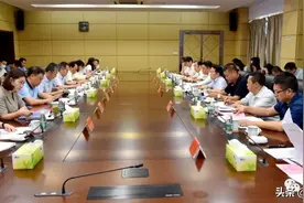 江苏省人大常委会来高港调研泰州港经济开发区财政管理情况图片