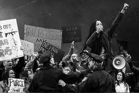 九部为了收视吸睛，不择手段不要命的电影！图片