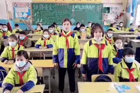 新疆娃课间操集体“动脖子”火了！谁教的啊？图片