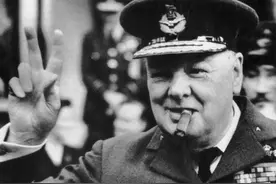 原来这些伟人都爱吸烟，丘吉尔还是吉尼斯纪录保持者图片