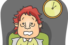 52岁阿姨患焦虑症，服药后“抖得厉害”，专家提醒：使用抗精神病药这些问题要注意图片