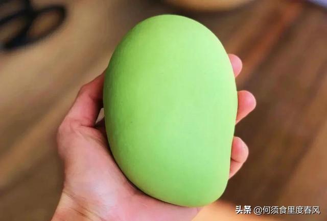果蔬汁蒸馒头会掉色？牢记5招，不变色的法子，颜值高且蓬松宣软