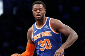 兰德尔还是你狠，NBA36年没人做到的纪录，被你达成了图片