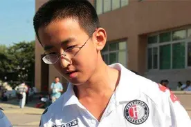 神童10岁上大学，13成硕士16读博，逼父亲北京买房如今怎么样了？图片