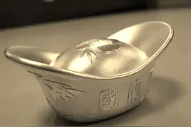 清朝奇案：一个乞丐一个商人一个秀才 一锭藏在草中的元宝 一个阴谋图片