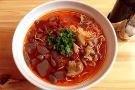 中国25个地方的面条做法，小众但美味，看看有你家乡的面条吗？图片