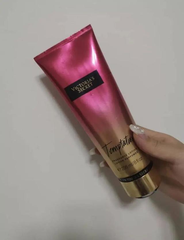 嫩肤滋润身体乳怎么使用