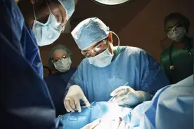 剖腹产没有想象中的轻松，产后有3大“后遗症”，每种都很难熬图片