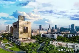 十大感动深大人的捐赠瞬间图片