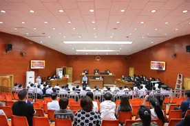 违法收入6千余万元！涉“医美”传销案15名被告人在桂林受审图片