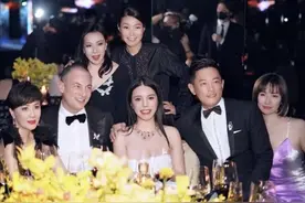 与刘嘉玲同框坐C位，和贝嫂何超盈是好友，余晚晚到底什么来头？图片