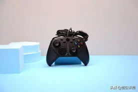 高性价比的游戏利器：物理调速+三段式扳机，北通阿修罗 3手柄评测图片