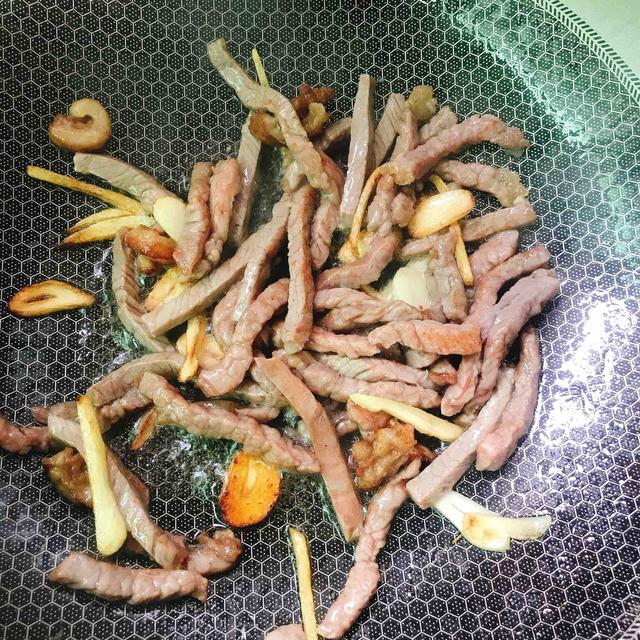 家里条件再差也要给孩子吃它，每周吃2次，补钙健脑，长高个