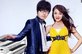 “兄妹”变成夫妻，你们这组合才真正称得上金童玉女啊图片