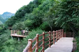 负债9亿，成今年第一个破产的5A景区，曾日迎1.6万人如今游客罕至图片