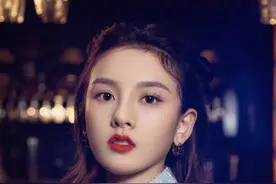 宋祖儿穿旗袍扮雪姨，除了不够“狠”，丰满身材不输老戏骨王琳图片