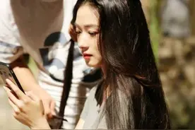 网易云热评：赵雷《成都》因为一首歌怀念一座城图片
