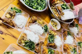 公司员工餐，家常口味有荤有素，3菜1汤1周不重样，大家都光盘图片