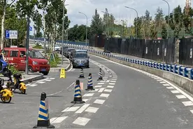 12345接诉即办 | 这条道路修好一年多 为何迟迟不正式通行 有关部门回应：预计8月底之前全线开通图片
