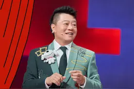 《一年一度喜剧大赛》需要搭配热搜一起看，要不然观众会自我怀疑图片