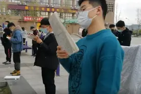 毛坦厂中学是“高考工厂”？看过“陪读妈妈”经历，你会改变看法图片