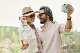 每一个好妻子都会为她的丈夫做两件事图片