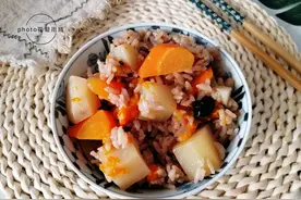 不开炉灶无油烟，饭菜一锅出，做法简单，焖上一锅不够吃，太香了图片