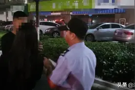 江苏泰州：姜堰一男子与网约车司机起纠纷！图片
