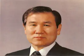 韩国首位华裔总统，常隔海远望中国，执政时与我国建交图片