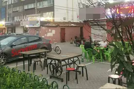市区部分公共停车位竟被变成“自留地”图片