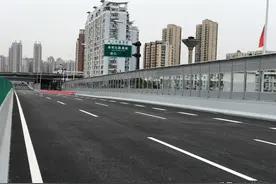 合肥畅通二环（合武铁路-当涂路）一标段主线高架桥8日正式放行通车图片