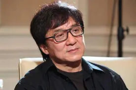 成龙陷财困？疑将拍卖房祖名北京豪宅，市值约1亿元人民币图片