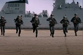 这是中国特种部队，在国外执行任务的真实过程，太自豪了！电影图片